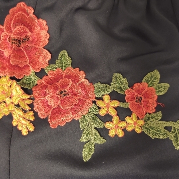 LOVE J TOP. SIZE L. - Picture 2 of 4